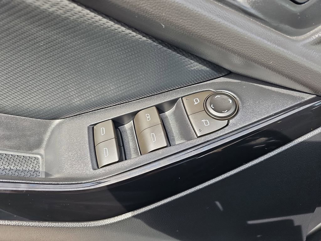 New 2026 Chevrolet Equinox LT w/ Convenience Package II image 16