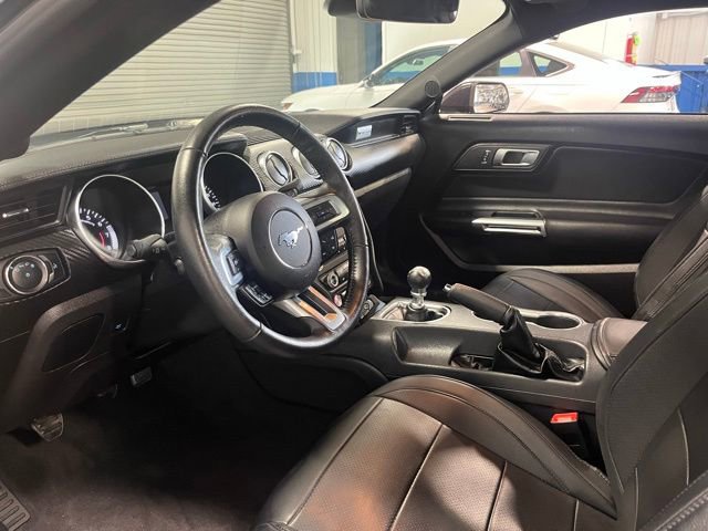 Used 2022 Ford Mustang Coupe image 14