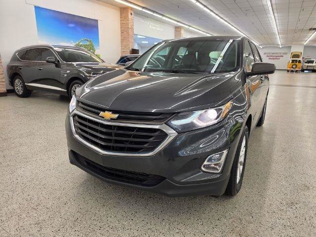 Used 2018 Chevrolet Equinox LS FWD image 2