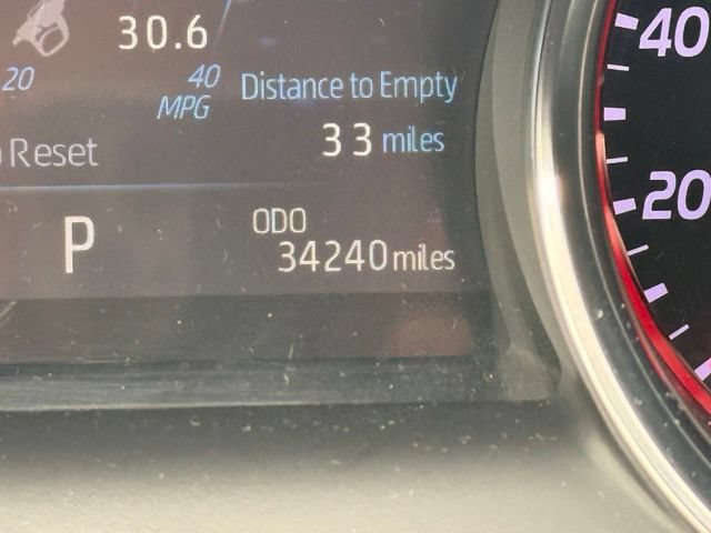 Used 2020 Toyota Camry XSE FWD image 33