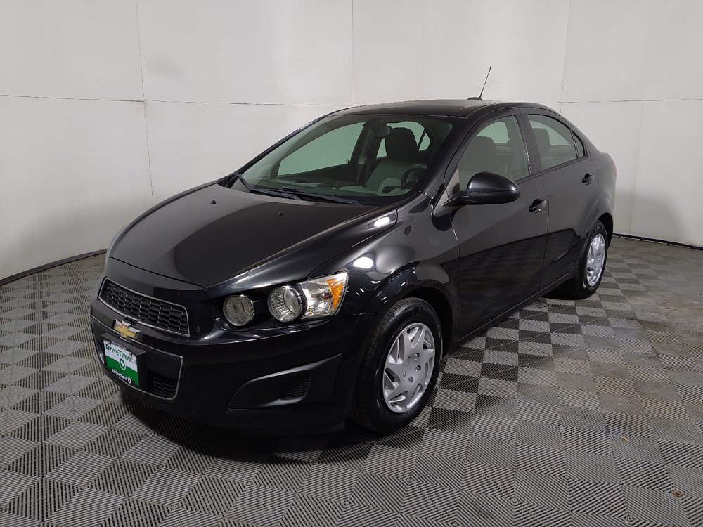 Used 2015 Chevrolet Sonic LS FWD image 2