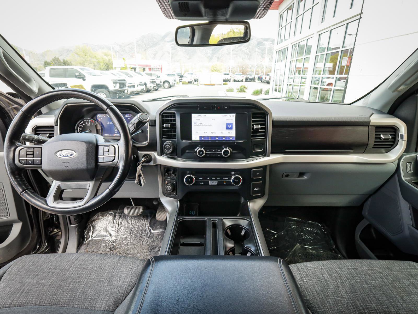 Used 2022 Ford F150 XLT w/ Equipment Group 301A Mid image 17