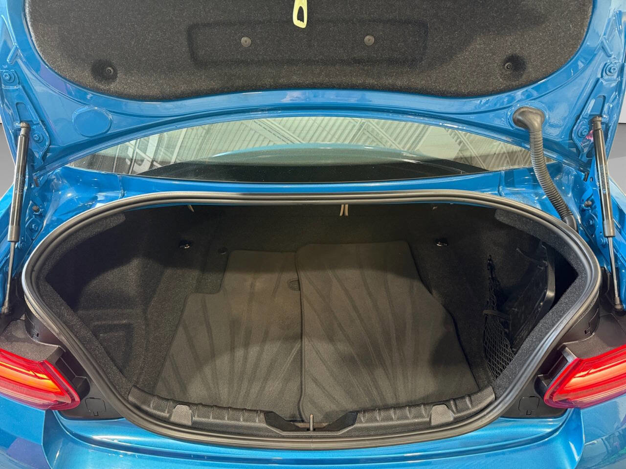 Used 2020 BMW M240i Coupe RWD image 19