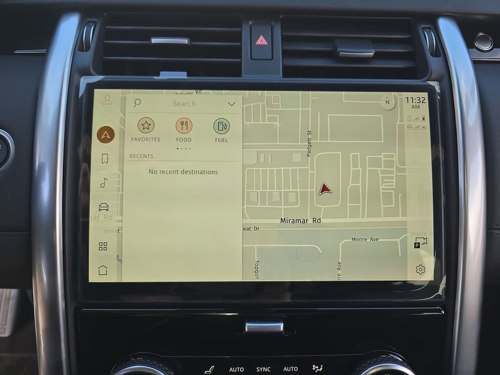 New 2026 Land Rover Discovery S AWD/4WD image 24