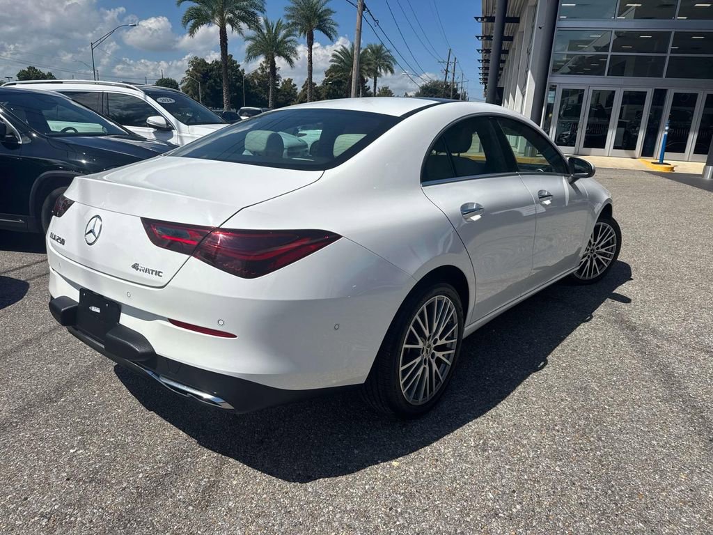 Used 2025 Mercedes-Benz CLA 250 4MATIC image 7