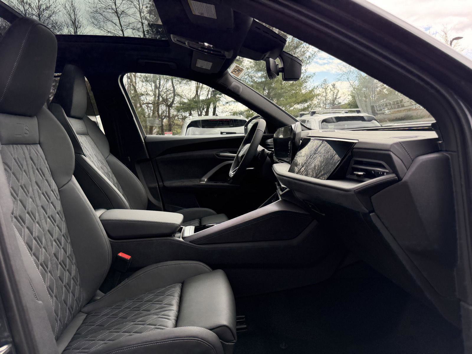 New 2026 Audi SQ5 Premium Plus image 15