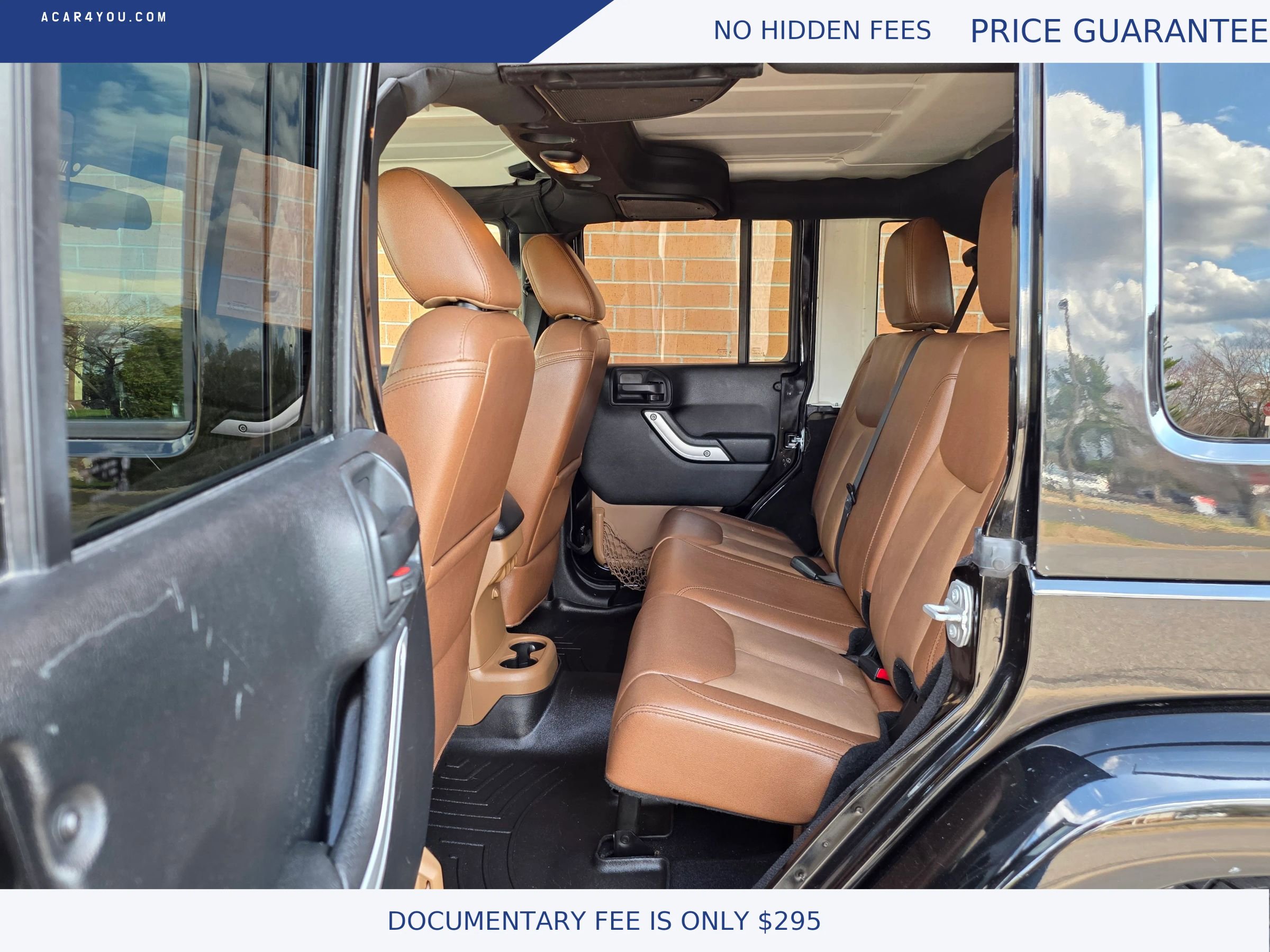 Used 2017 Jeep Wrangler Unlimited Sahara w/ Dual Top Group AWD/4WD image 12