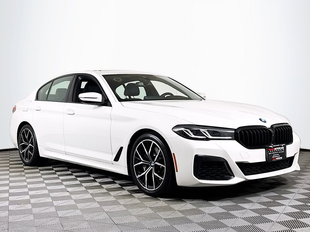 Used 2021 BMW 530i xDrive w/ M Sport Package AWD/4WD image 1