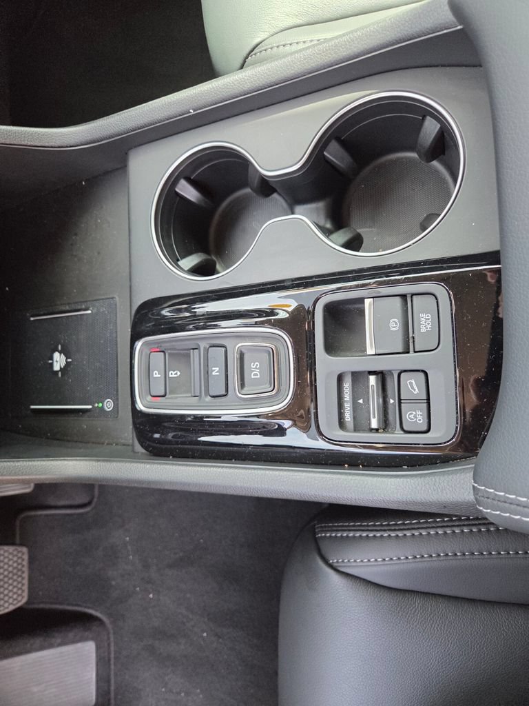 Used 2025 Honda Pilot EX-L image 30