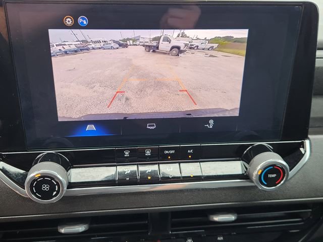 Used 2026 Chevrolet Colorado W/T w/ Advanced Trailering Package RWD image 17