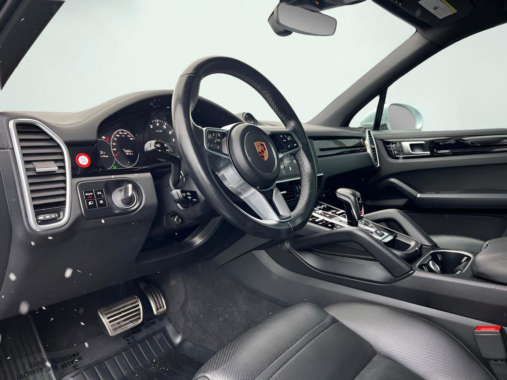 Used 2019 Porsche Cayenne S AWD/4WD image 2