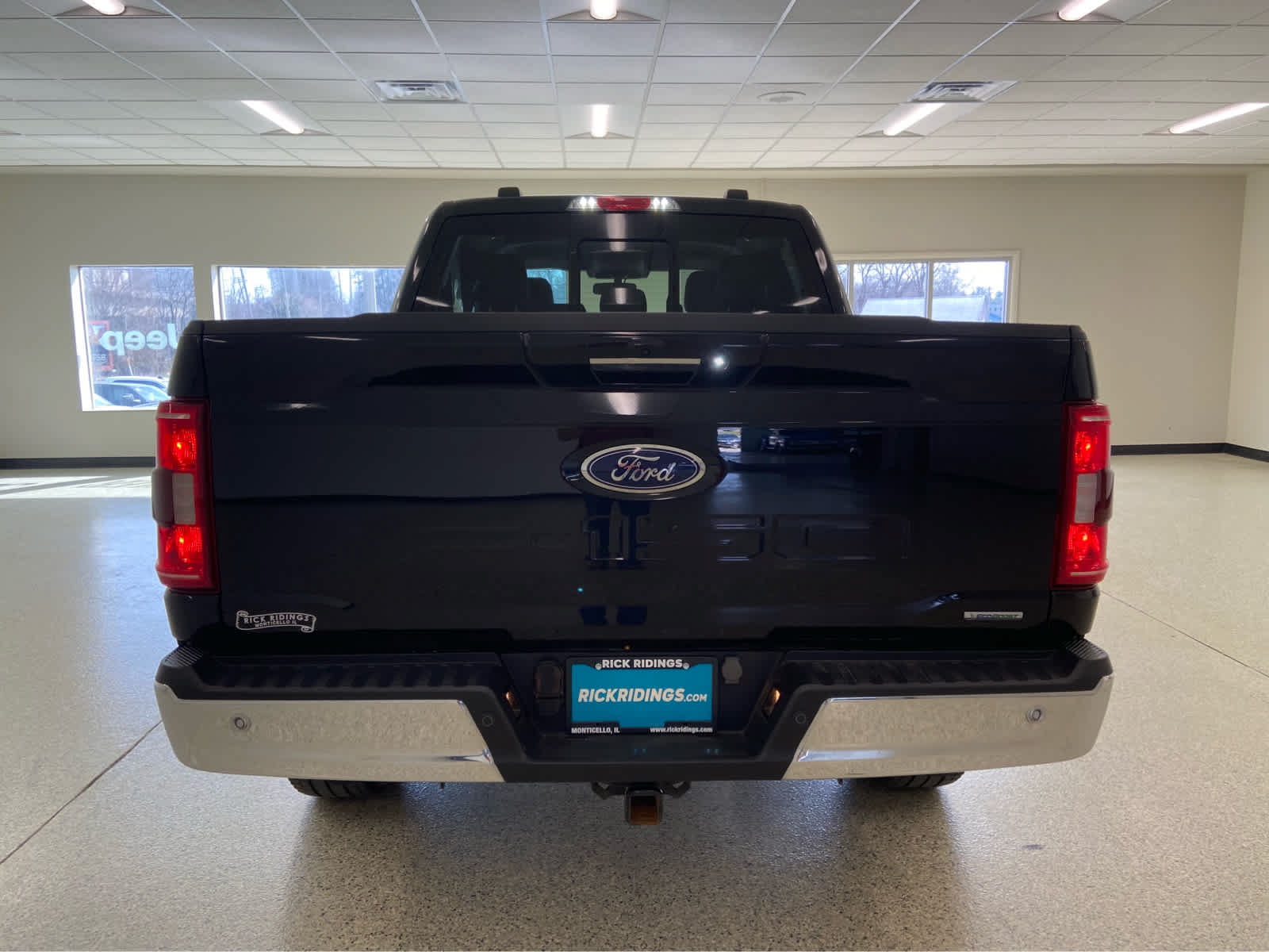 Used 2023 Ford F150 XLT w/ Equipment Group 302A High AWD/4WD image 9