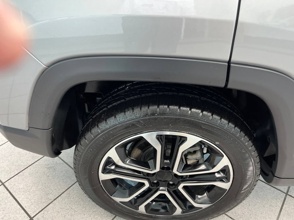 Used 2023 Jeep Compass Limited AWD/4WD image 17