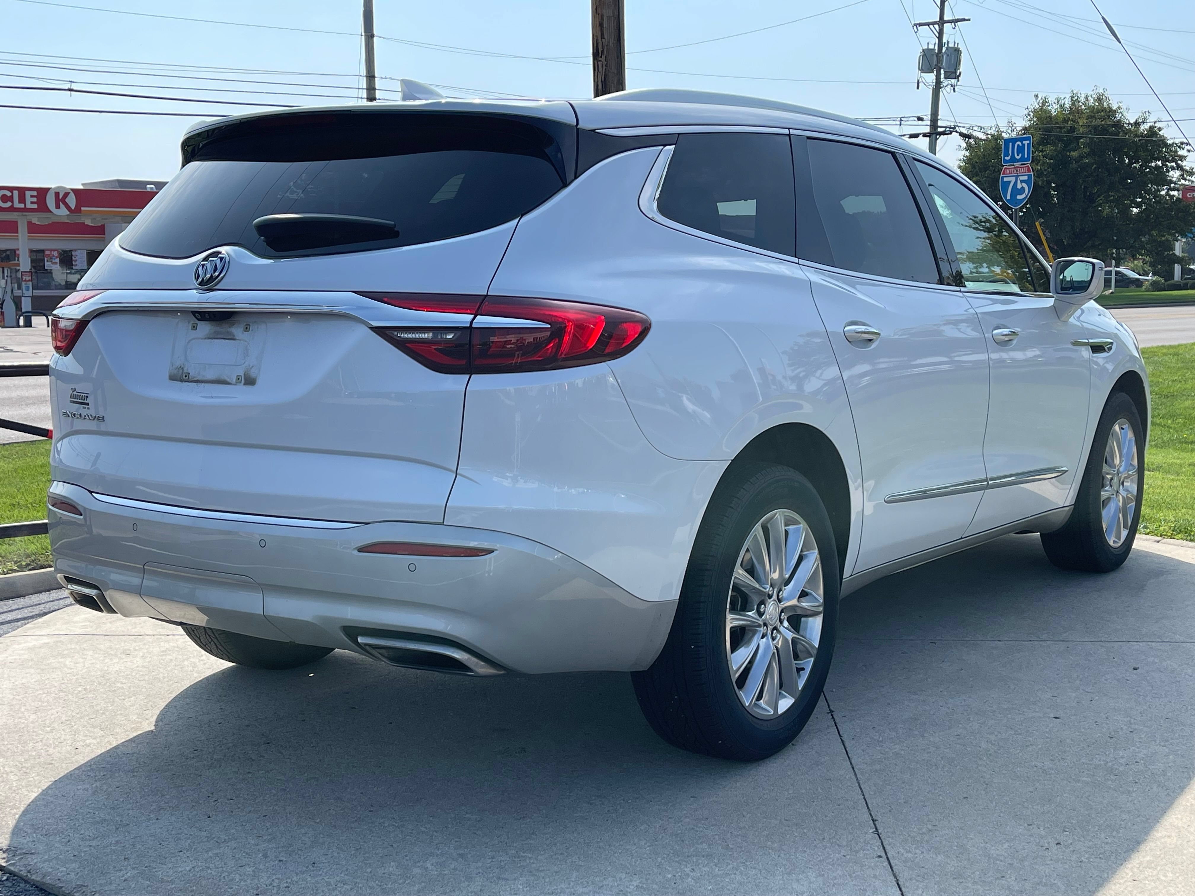Used 2020 Buick Enclave Premium w/ Surround and Sites Package FWD image 7