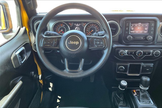Used 2021 Jeep Wrangler Unlimited Sport AWD/4WD image 4