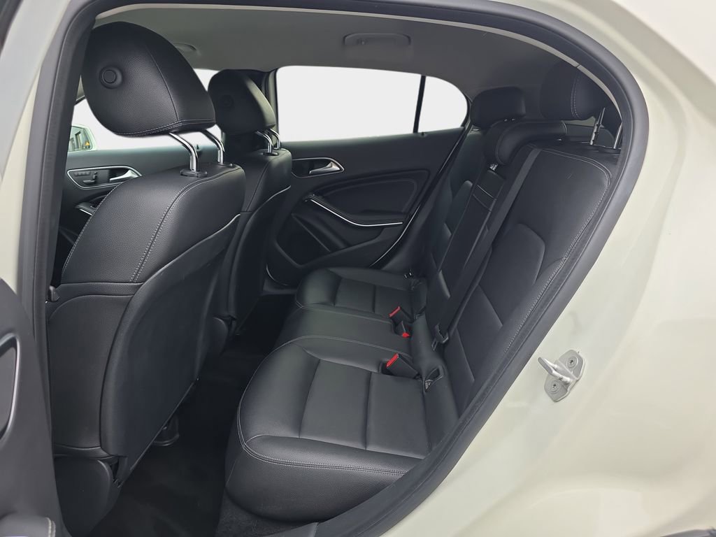 Used 2017 Mercedes-Benz GLA 250 image 17
