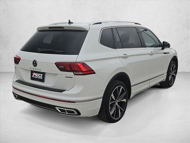 Used 2022 Volkswagen Tiguan SEL R-Line image 5