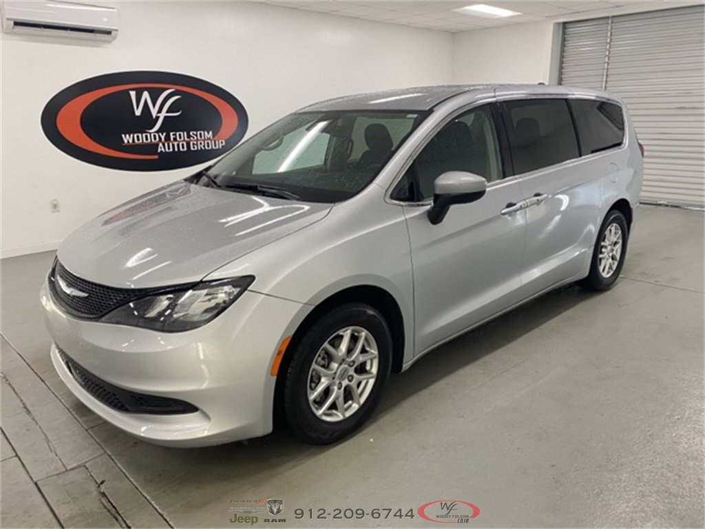Used 2023 Chrysler Voyager LX
