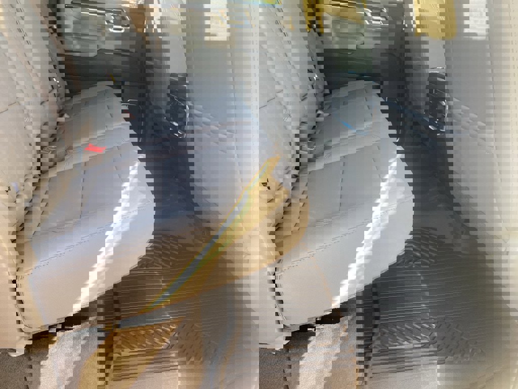 New 2026 Chevrolet Silverado 1500 LTZ w/ LTZ Premium Package image 19