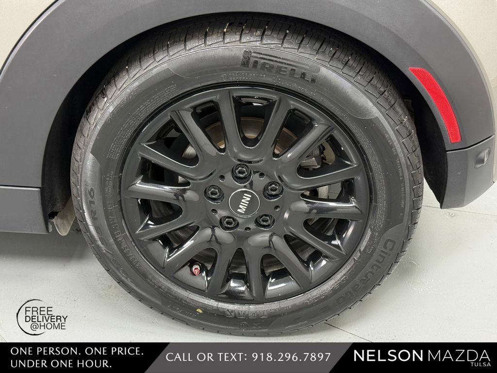 Used 2018 MINI Cooper S image 12