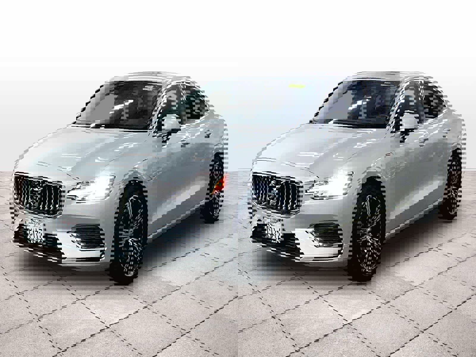 Used 2021 Volvo S60 T8 Inscription image 1