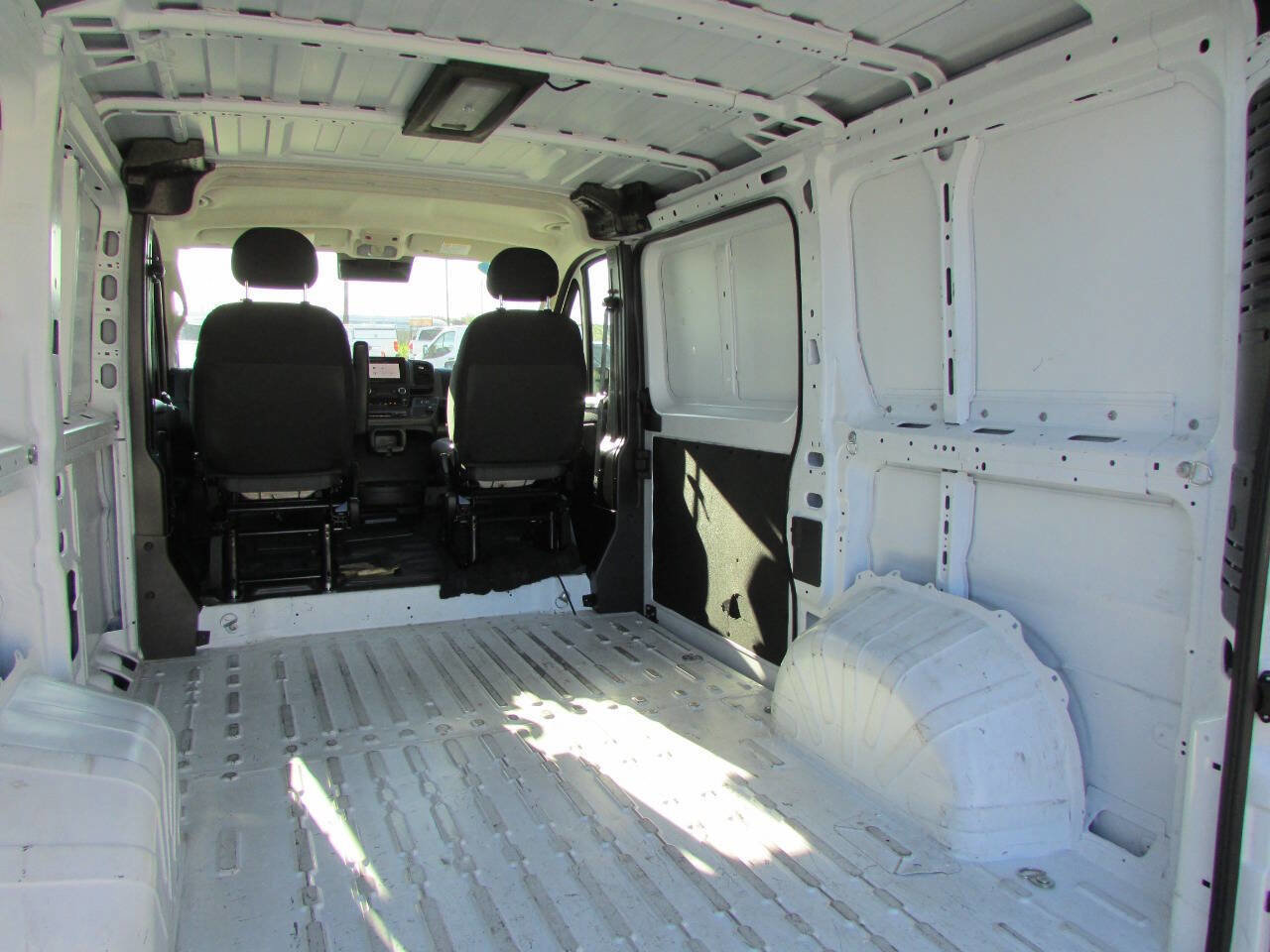 Used 2023 RAM ProMaster 1500 image 26