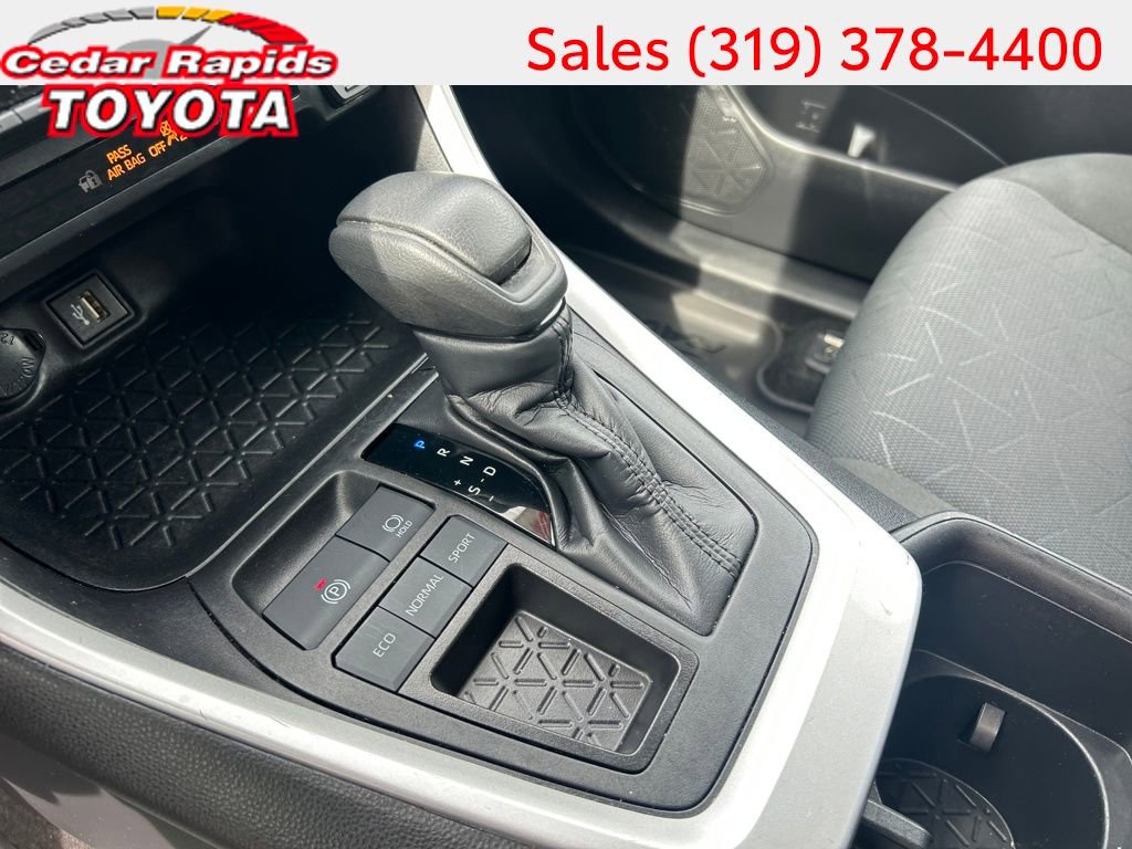 Certified 2024 Toyota RAV4 XLE image 21