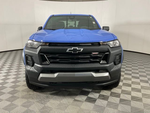 Used 2025 Chevrolet Colorado Trail Boss image 2