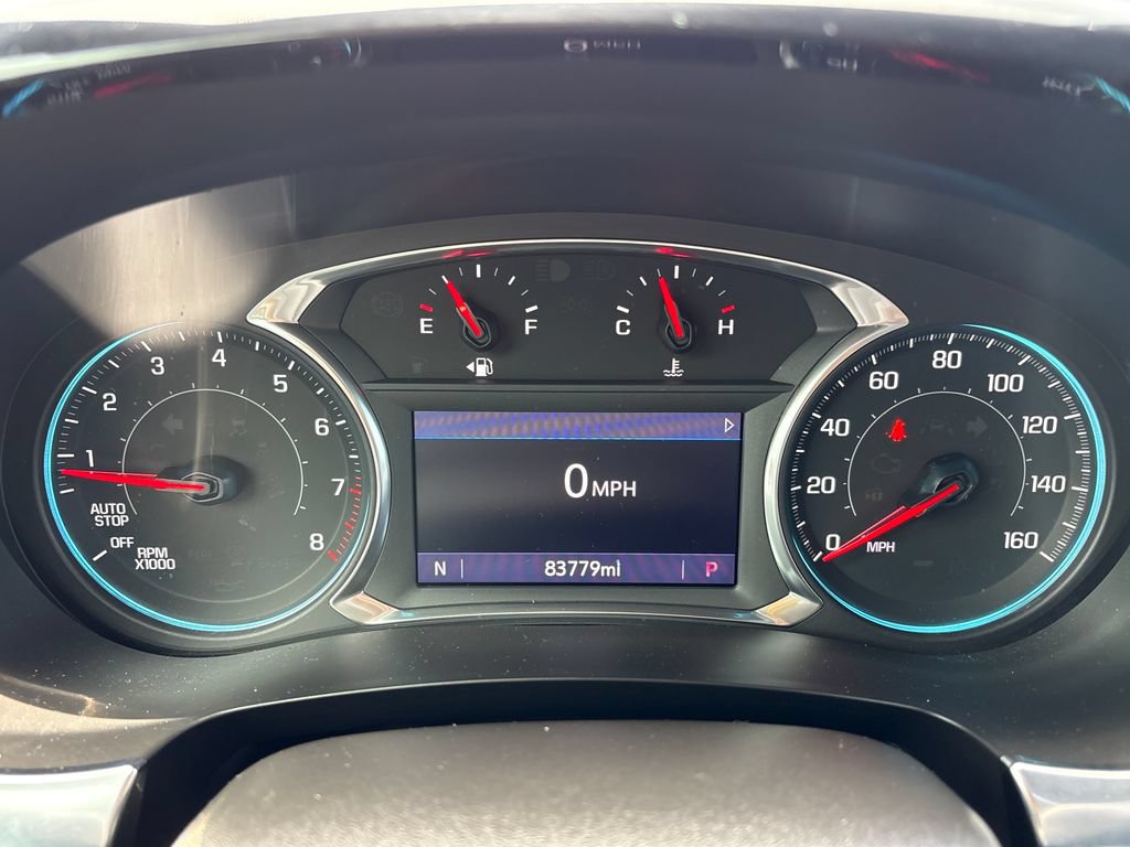 Used 2022 Chevrolet Traverse LT FWD image 19