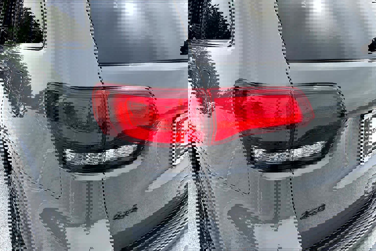 Used 2022 Jeep Grand Cherokee Laredo X image 29