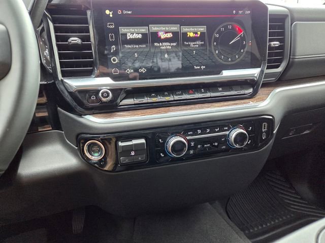 Used 2025 GMC Sierra 1500 Elevation image 30