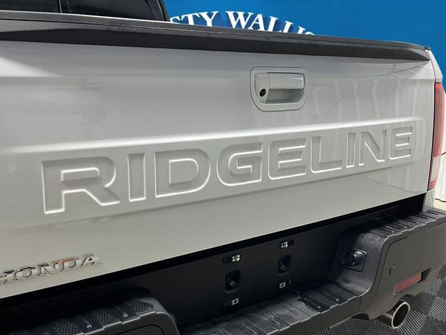 New 2026 Honda Ridgeline Black Edition image 9