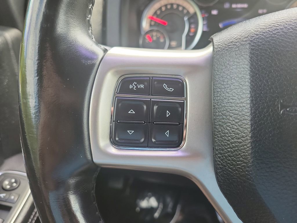 Used 2017 RAM 2500 Longhorn RWD image 14