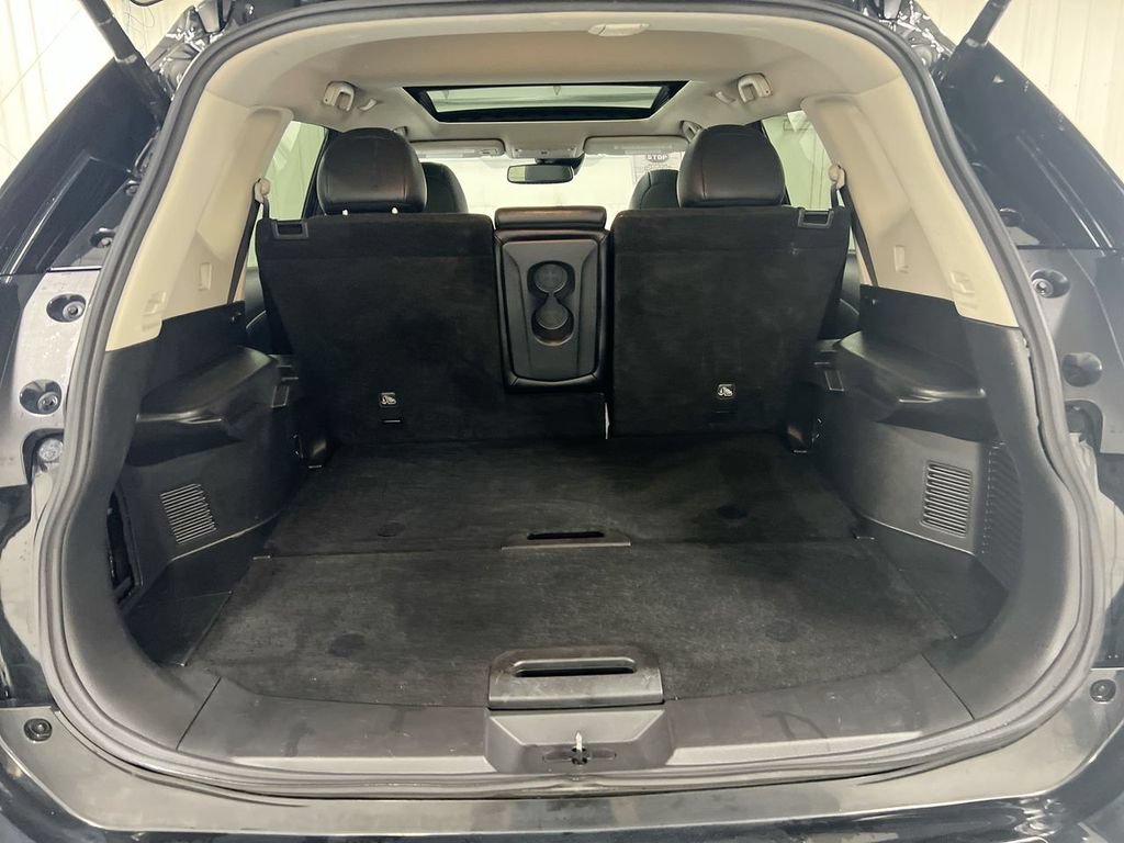 Used 2019 Nissan Rogue SL w/ Premium Package AWD/4WD image 25