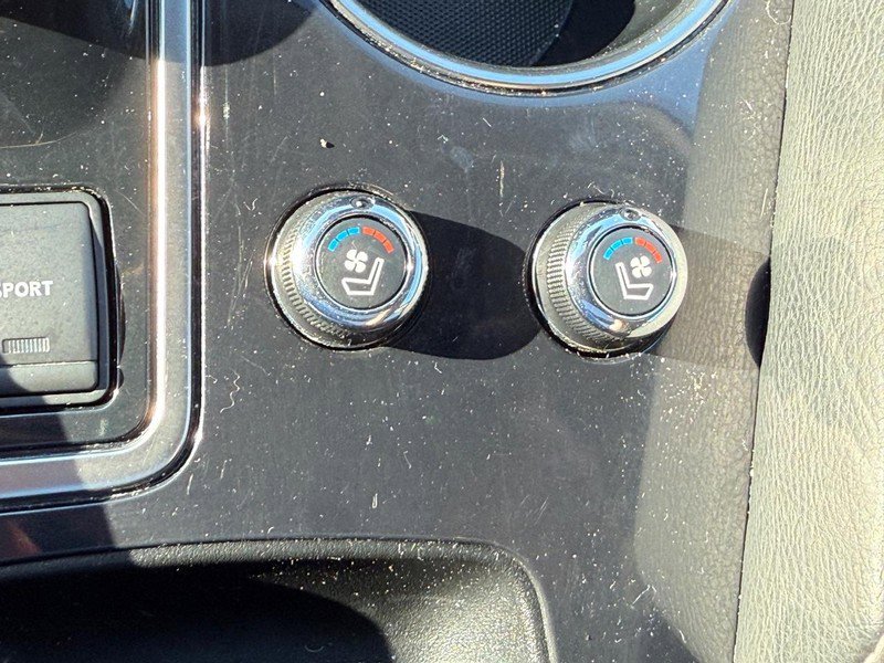 Used 2020 Nissan Maxima Platinum w/ Sport Mat Group image 24