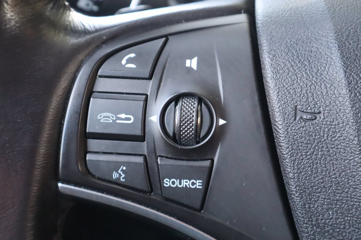 Used 2014 Acura MDX w/ Technology Package AWD/4WD image 30