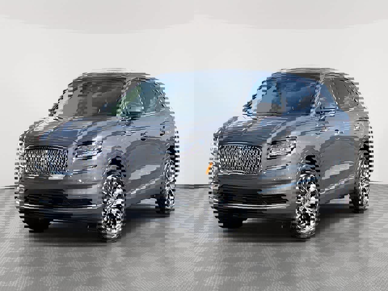 Used 2021 Lincoln Nautilus Reserve image 1