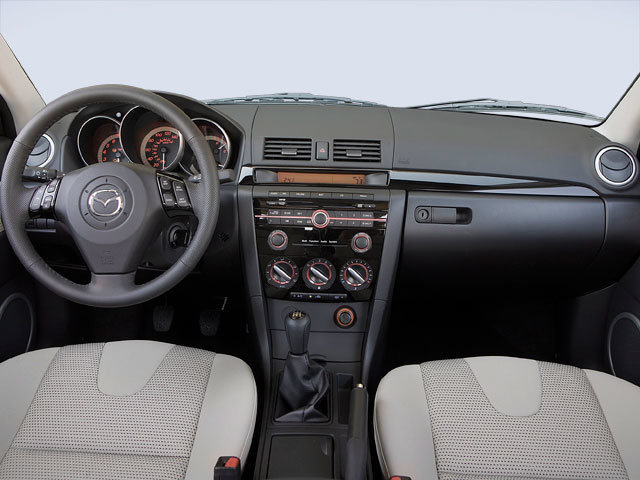 Used 2009 MAZDA MAZDA3 i Touring Value FWD image 4