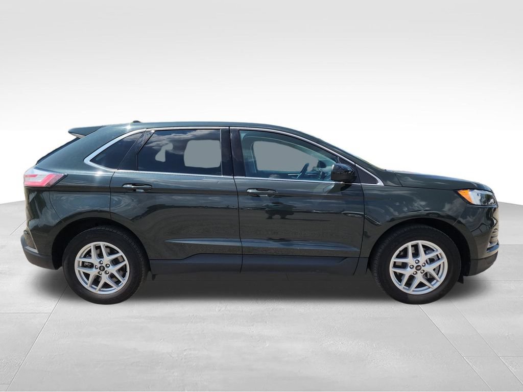 Used 2024 Ford Edge SEL AWD/4WD image 12