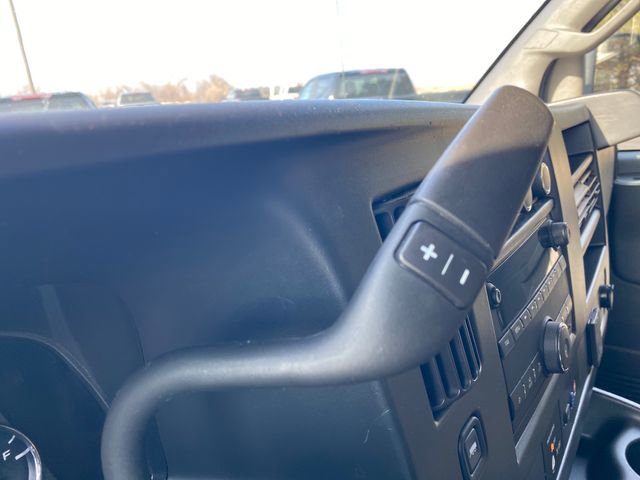 Used 2024 Chevrolet Express 2500 image 24