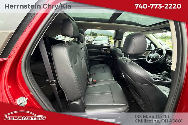 Used 2022 Kia Sorento S w/ Panoramic Sunroof Package AWD/4WD image 27