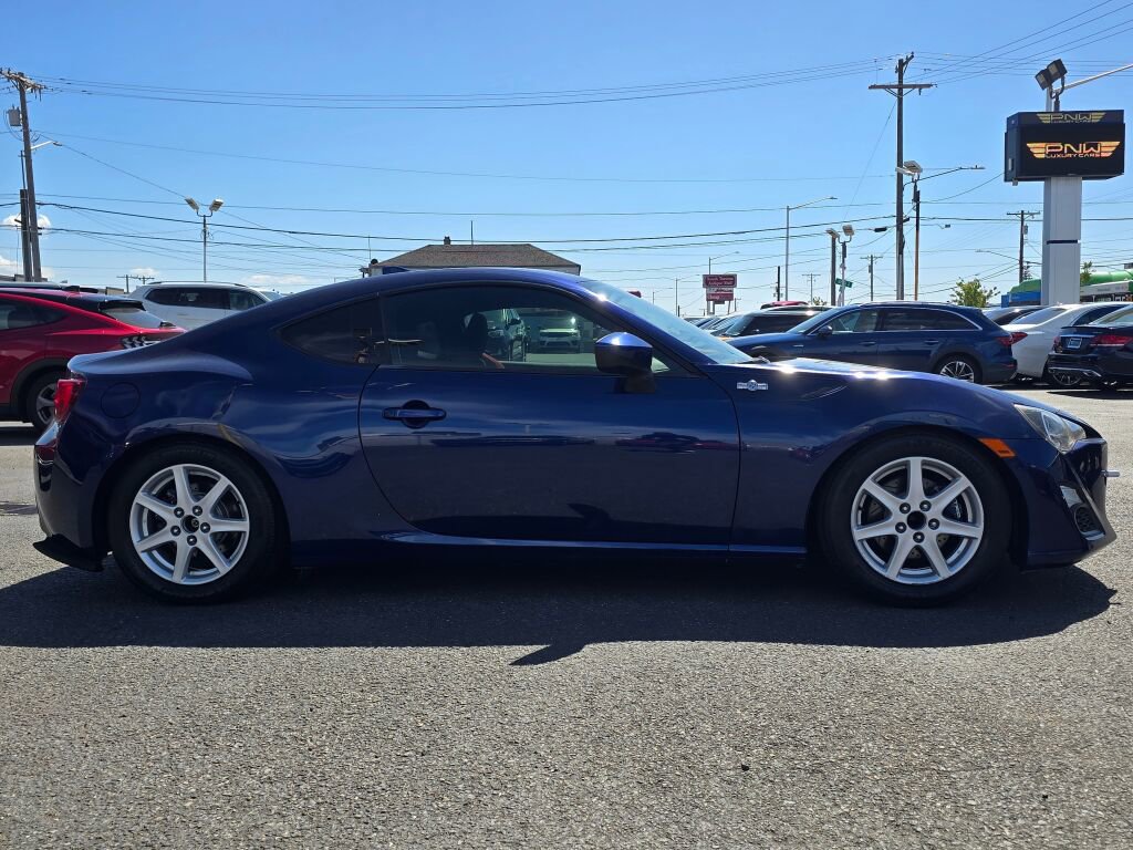 Used 2016 Scion FR-S RWD image 5