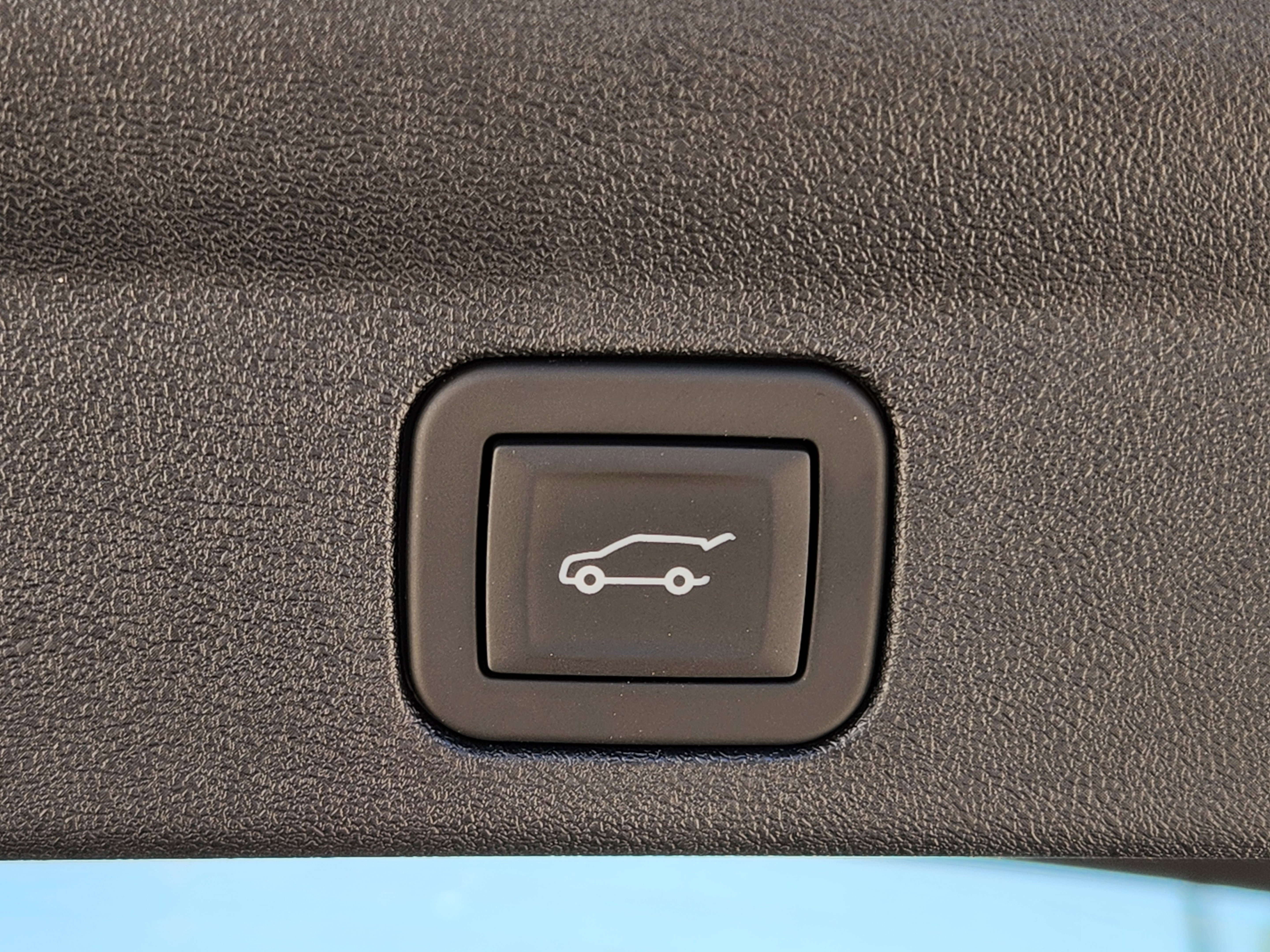 New 2025 Cadillac Escalade IQ Luxury 2 AWD/4WD image 13