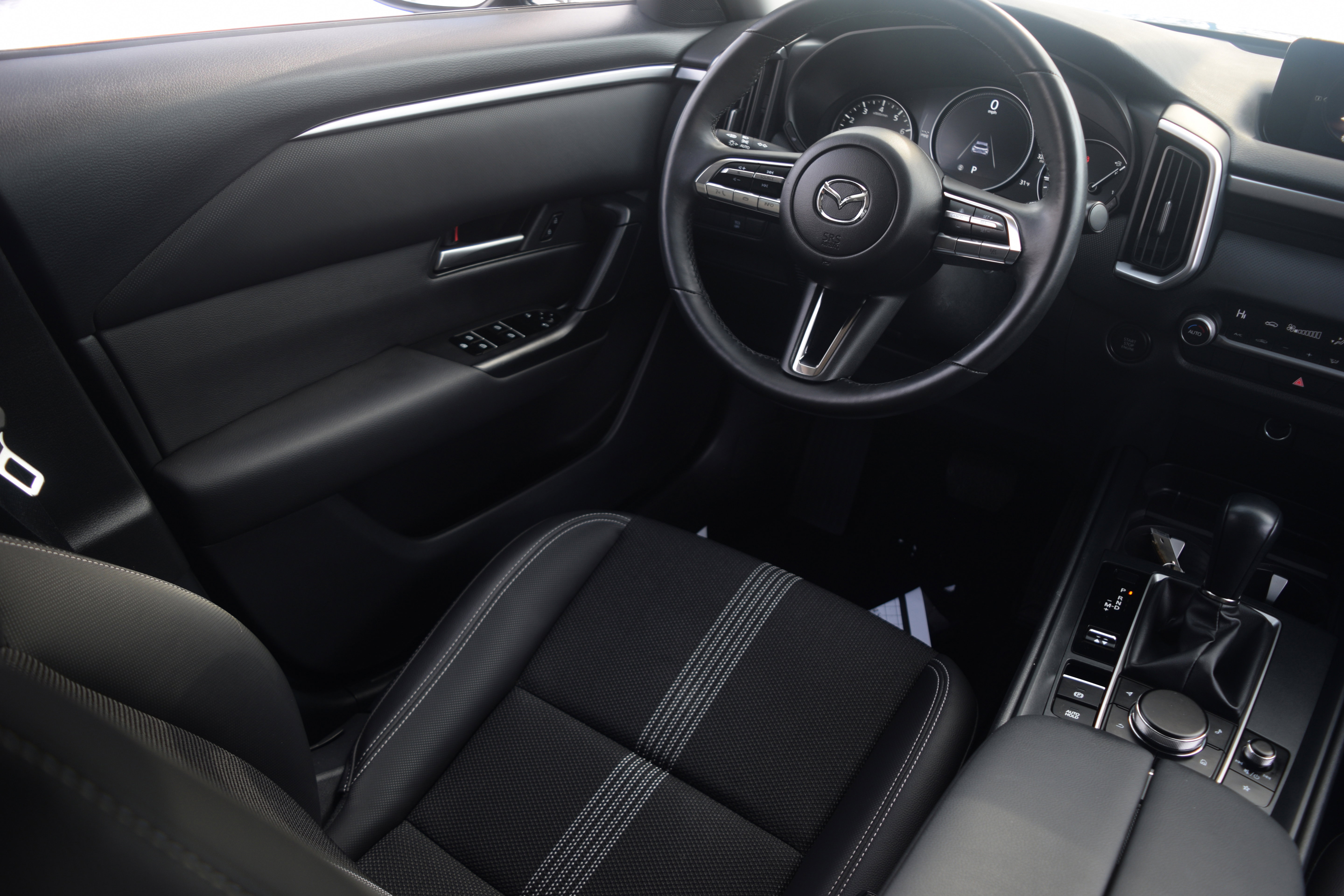 Used 2024 MAZDA CX-50 AWD 2.5 S w/ Cargo Package image 2