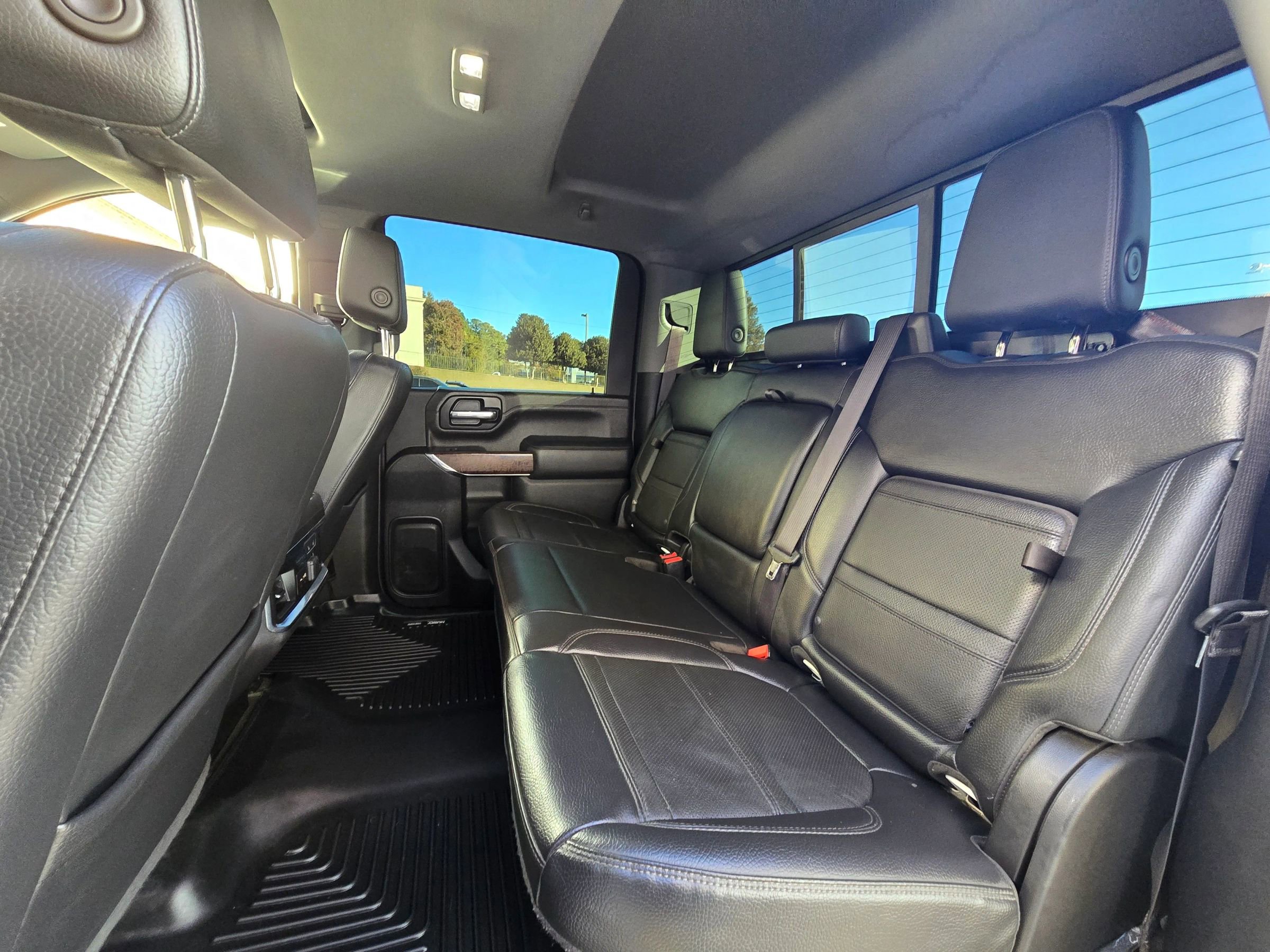Used 2023 GMC Sierra 2500 Denali w/ Denali Ultimate Package image 16