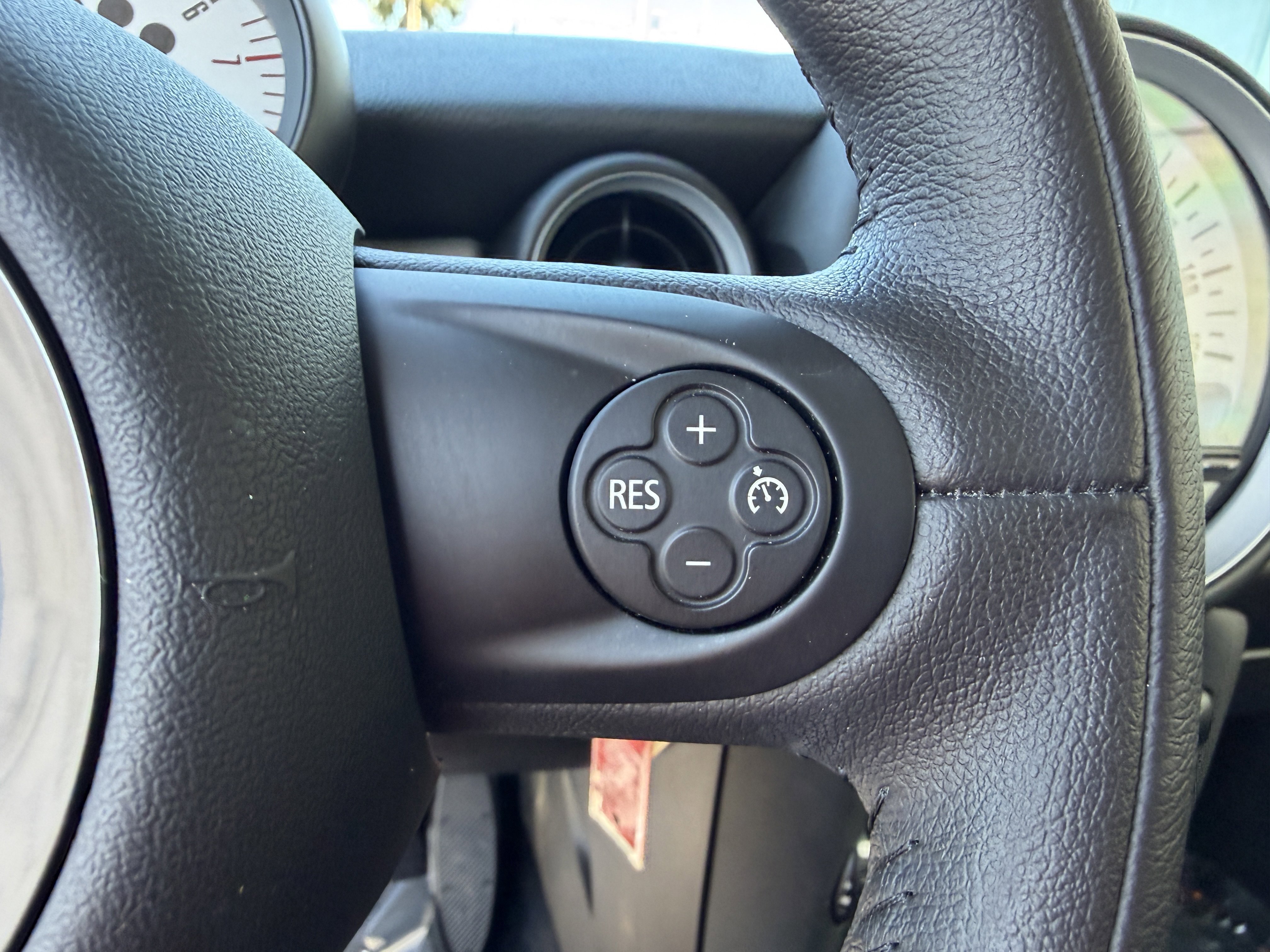 Used 2013 MINI Cooper Hardtop FWD image 28
