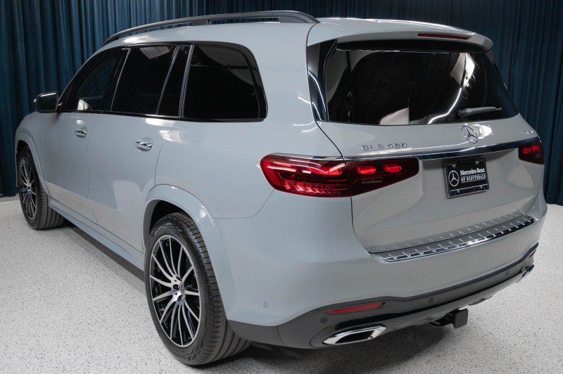 New 2026 Mercedes-Benz GLS 450 4MATIC image 7