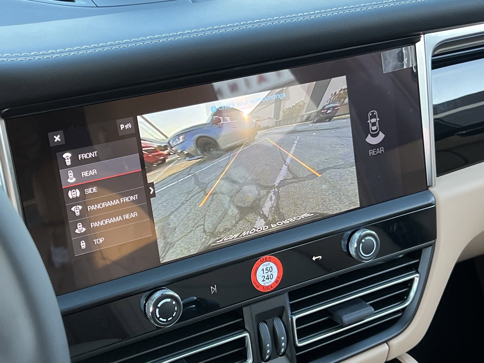 New 2026 Porsche Macan image 25