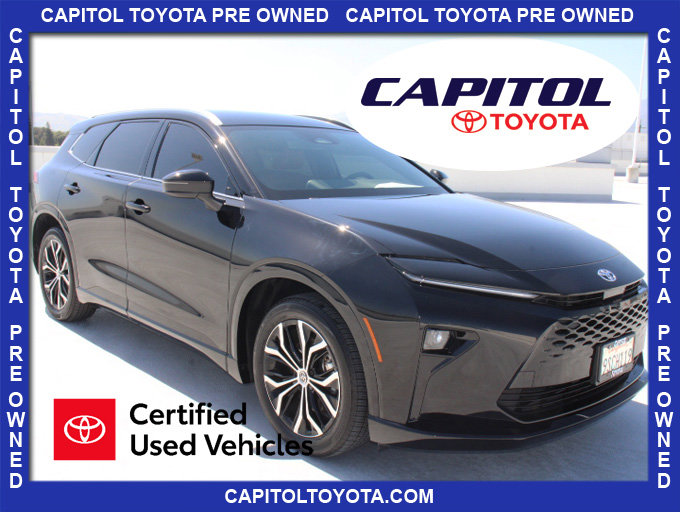 Certified 2025 Toyota Crown Signia AWD/4WD image 1