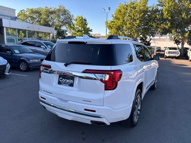 Used 2023 GMC Acadia Denali w/ Denali Ultimate Package AWD/4WD image 9